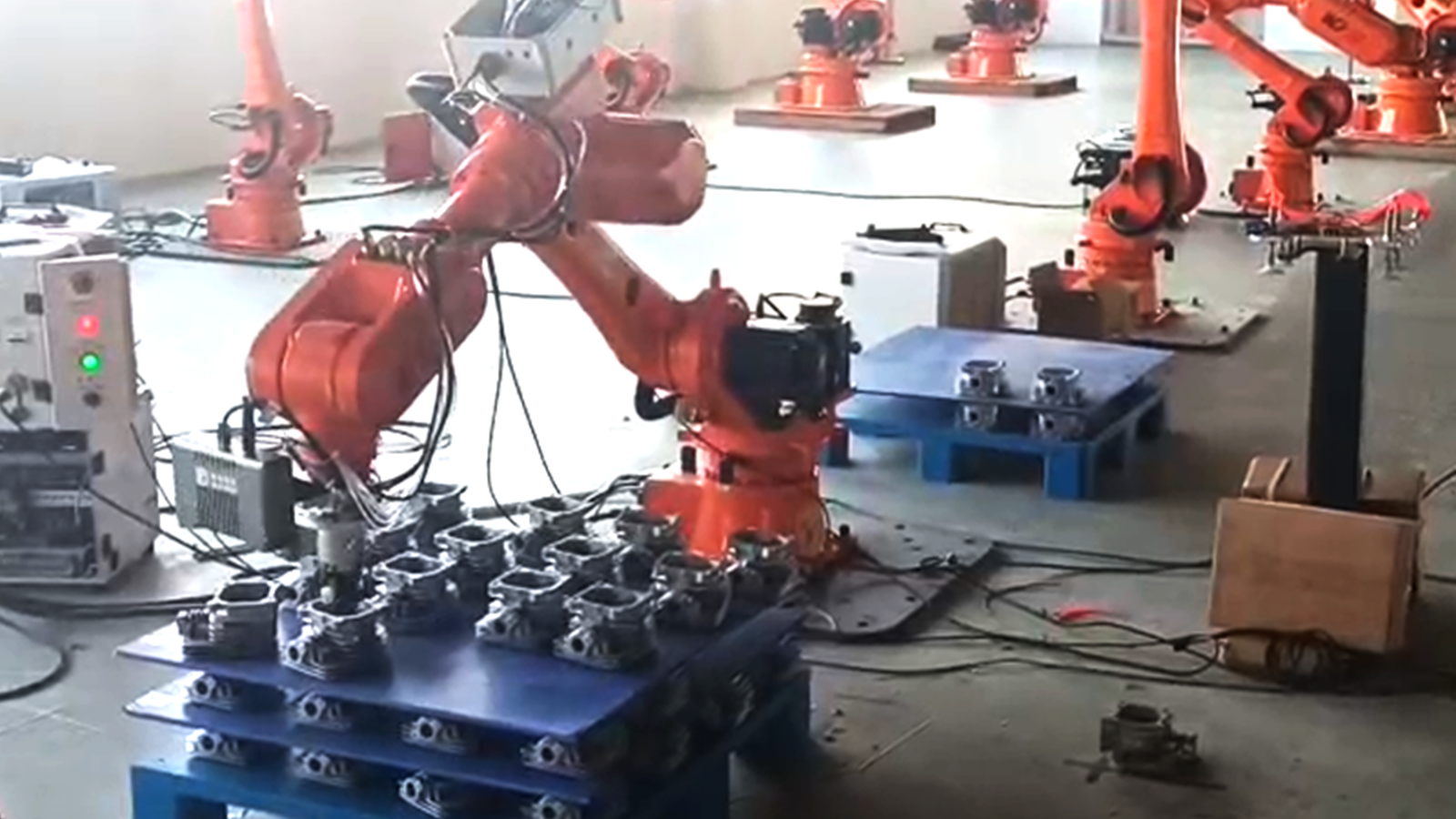 Vision-Guided Ordered Loading of Motorcycle Cylinders